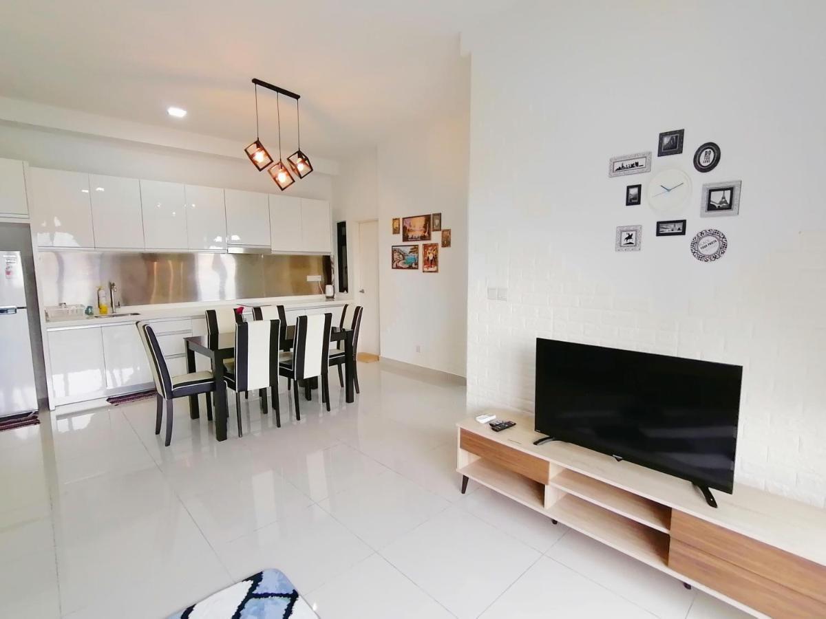 Meridin@Medini#3 Apartman Nusajaya  Kültér fotó