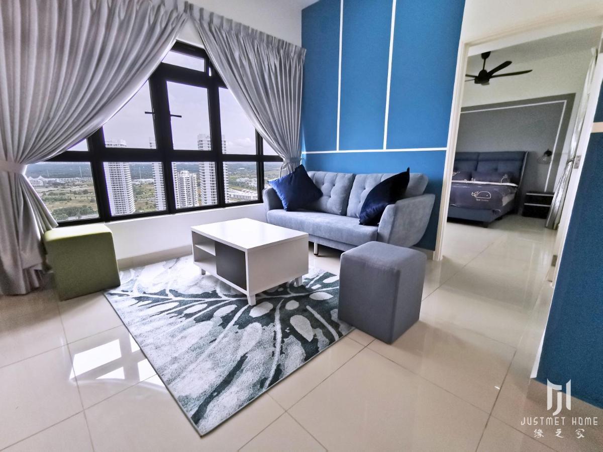 Meridin@Medini#3 Apartman Nusajaya  Kültér fotó