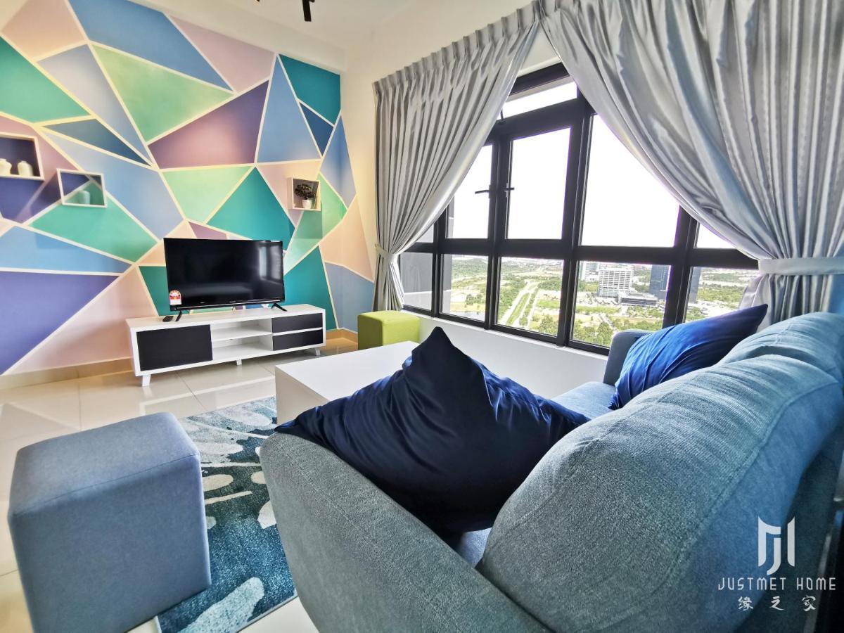 Meridin@Medini#3 Apartman Nusajaya  Kültér fotó