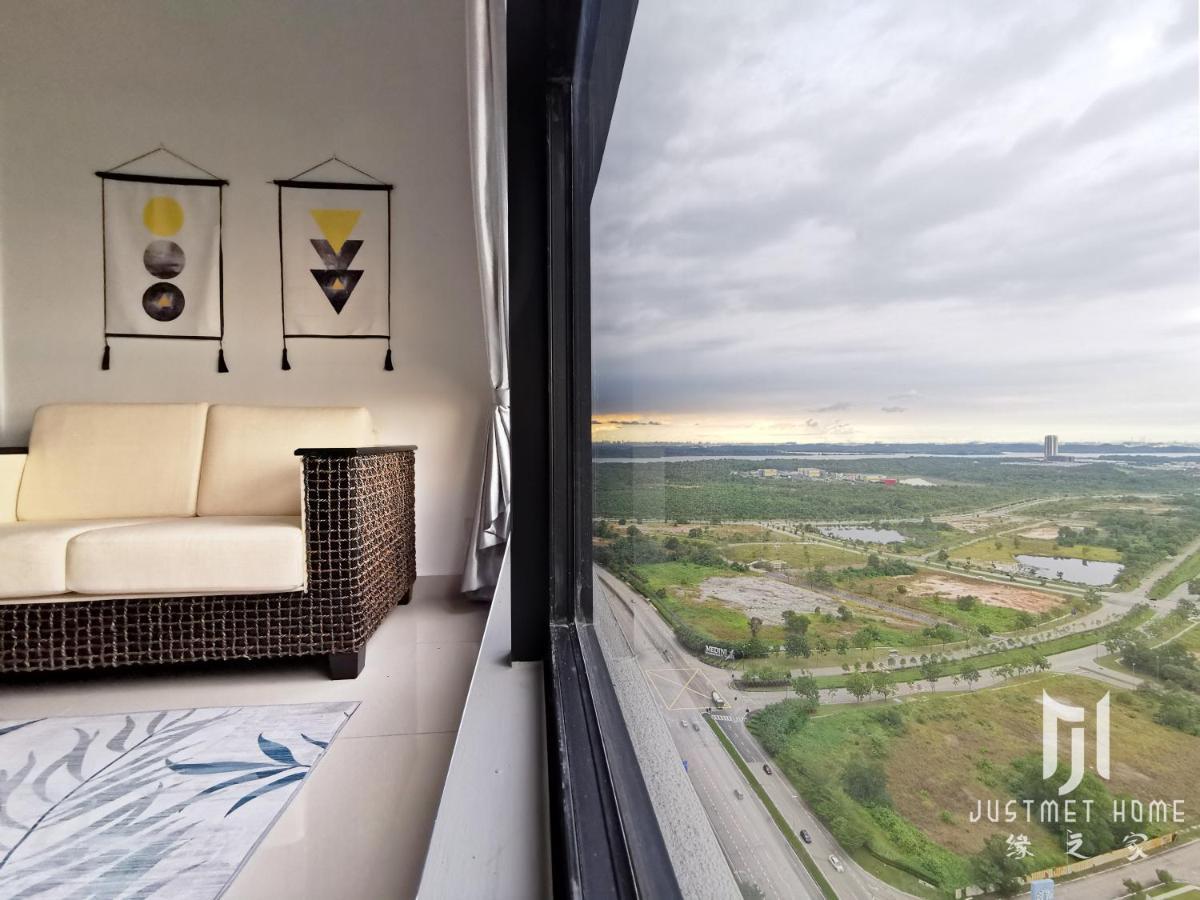 Meridin@Medini#3 Apartman Nusajaya  Kültér fotó