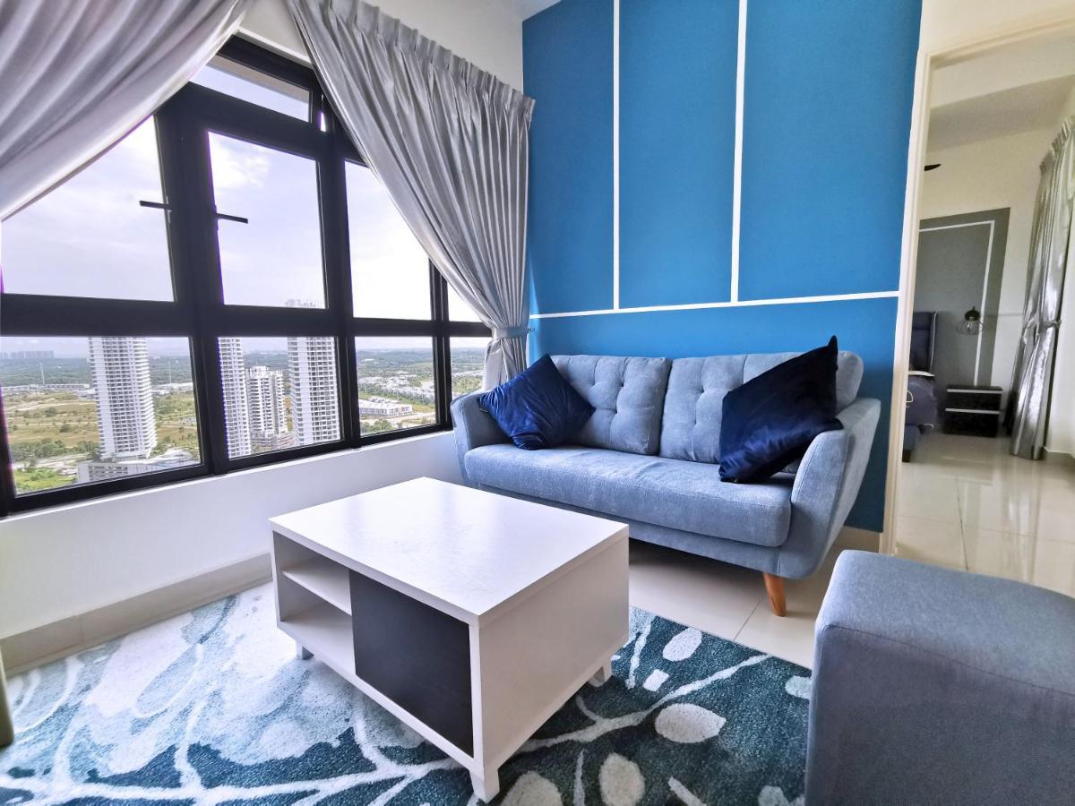 Meridin@Medini#3 Apartman Nusajaya  Kültér fotó