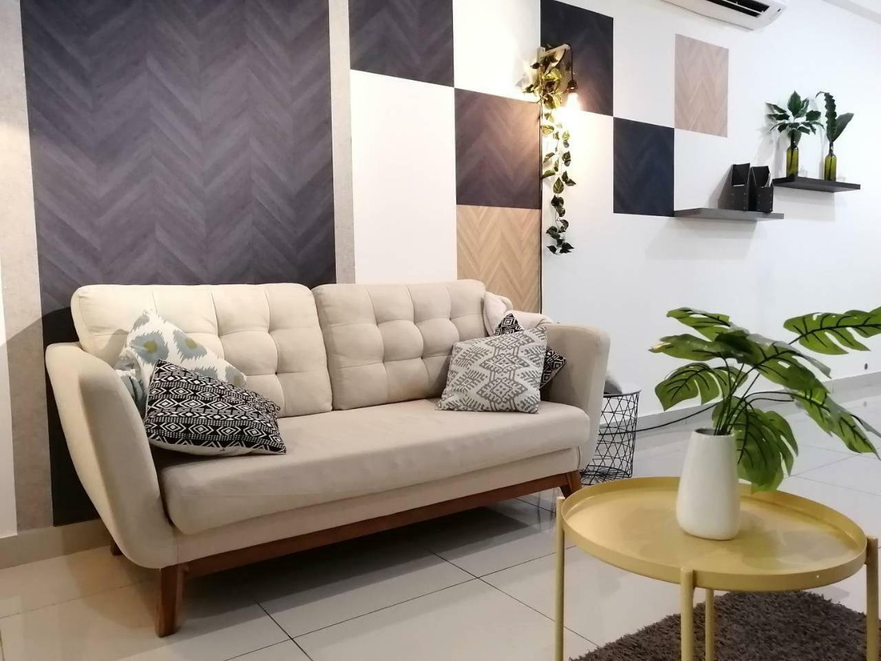 Meridin@Medini#3 Apartman Nusajaya  Kültér fotó
