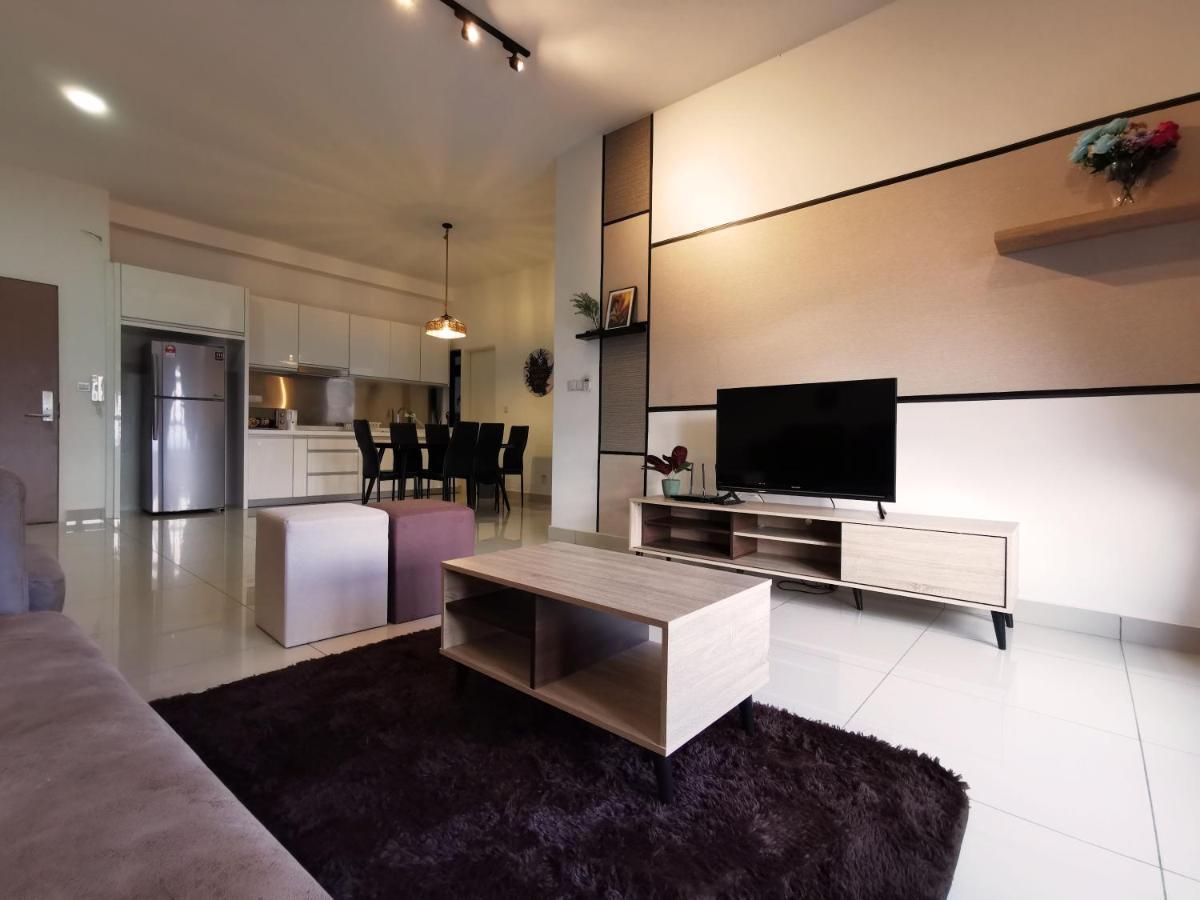 Meridin@Medini#3 Apartman Nusajaya  Kültér fotó